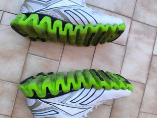 Reebok Zig Tech. Zapatos Deportivos