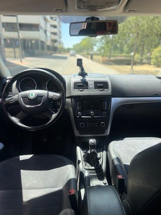 Skoda Yeti 2013 2.0 tdi 140cv