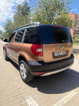 Skoda Yeti 2013 2.0 tdi 140cv