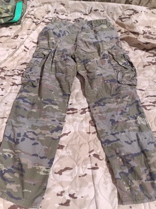 Varias uniformes usados