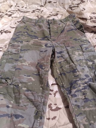Varias uniformes usados
