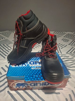 Botas de seguridad, hombre y mujer