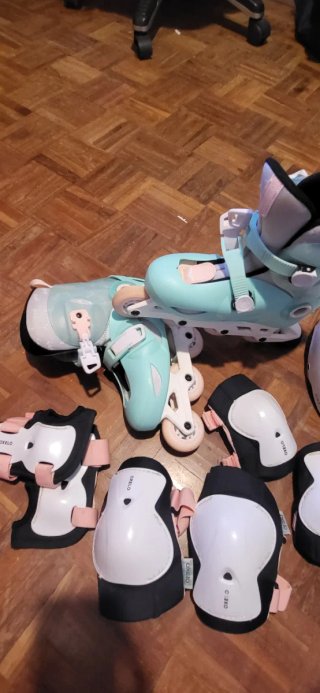 Patines y equipo de protección infantil