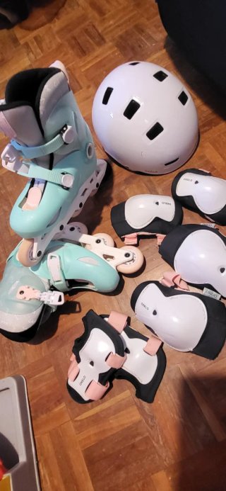 Patines y equipo de protección infantil