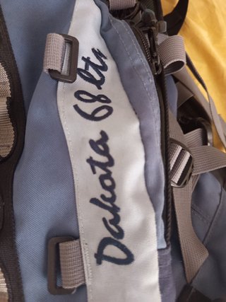 Mochila de Montaña Dakota 68L. Excelente estado!