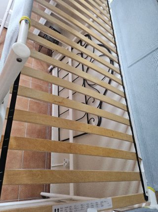 Litera Ikea alta con barreras de seguridad