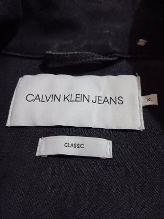 Chaleco vaquero Calvin Klein negro sin mangas