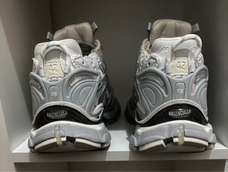 Balenciaga Runner Plata/Blanco