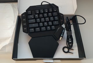 Pack Gaming Krom RGB + Trust + Teclado K50