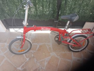 Bici plegable roja 16 Aluminio