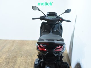 PIAGGIO BEVERLY 400 HPE
