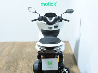 HONDA PCX 125 DX (NUEVA 0KM) (IVA DEDUCIBLE)