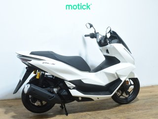 HONDA PCX 125 DX (NUEVA 0KM) (IVA DEDUCIBLE)