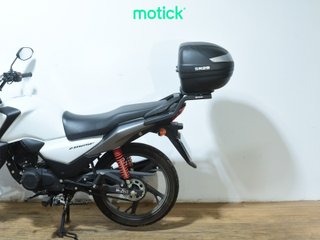 HONDA CB 125 F (TOP CASE)