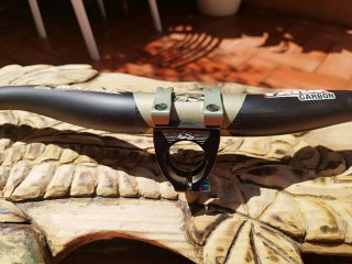 Manillar Renthal Fatbar Carbon 31.8x30mm