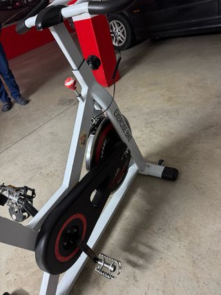 Bicicleta Estática-Elíptica de Spinning Blanca
