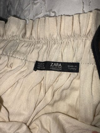 Falda Zara Beige Plisada