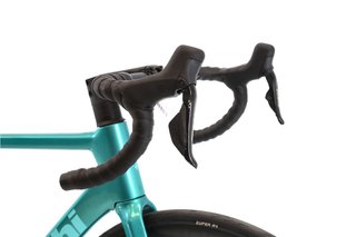 Bicicleta Bianchi Sprint Disc Di2 12V t.56 Reacondicionada