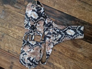 Bikini estampado serpiente