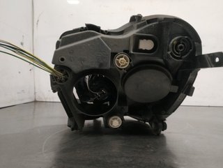 Alfa romeo 505278130 faro der mito (145) 457367