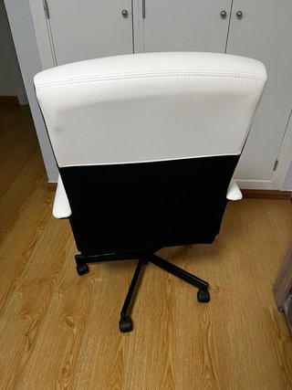 Poltrona da ufficio bianca Ikea