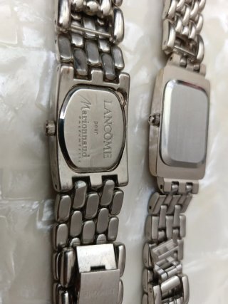 2 Relojes de Pulsera Plateados