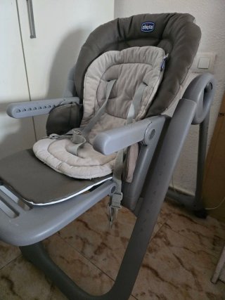 Trona Chicco Polly Magic Relax