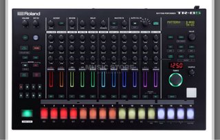 Roland TR-8S Rhythm Performer