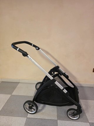 Carro Bebé (Capazo + sillita) Inglesina Electa2025