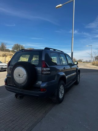 Toyota Land Cruiser 2005