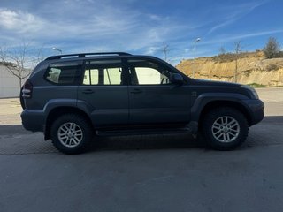 Toyota Land Cruiser 2005