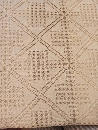 Colcha ganchillo hecha a mano - Cama 135