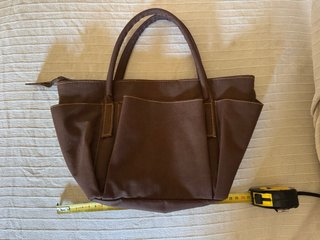 Bolso de mano marrón
