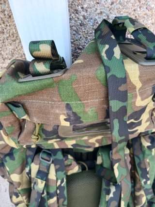 Mochila militar Altus 40L camuflaje