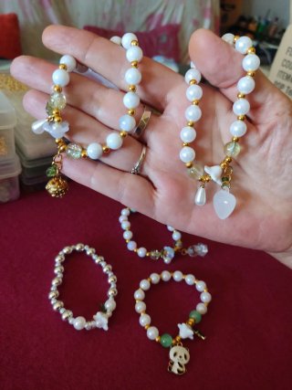 Pulseras con dijes de animales