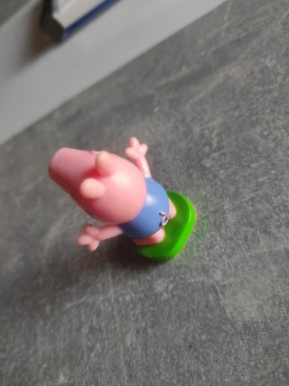 Figura George Pig con Sello Dinosaurio