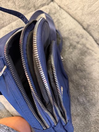 Zaino Labelrose blu in nylon con cerniere