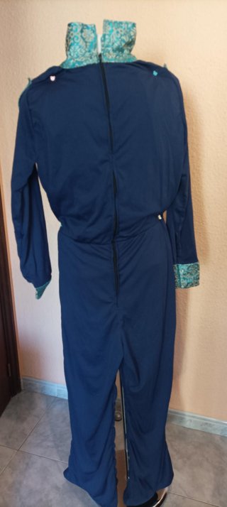 22- DOS Monos/Maillots Licra X 180€