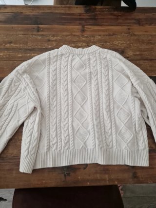 Jersey Bershka Beige Talla S
