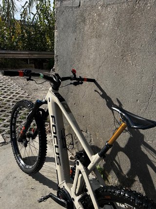 FOCUS SAM 6.8 (2022) Bicicleta Montaña