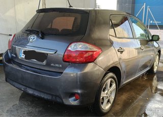 Toyota Auris 2010 unico dueño mui cuidado