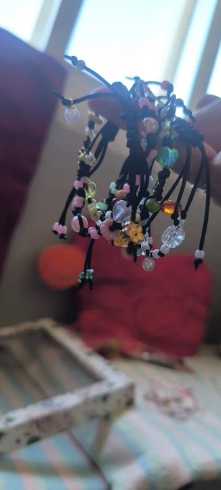 Pulseras hechas a mano con abalorios