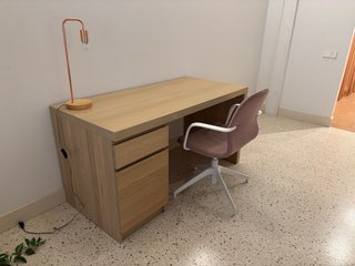 Escritorio de madera IKEA MALM