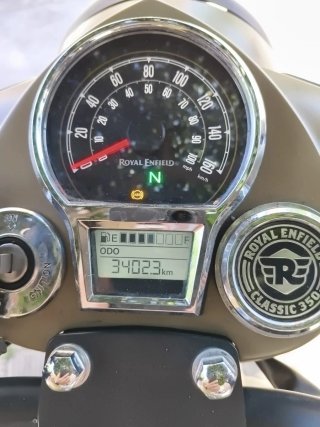Royal Enfield Classic 350 Signal