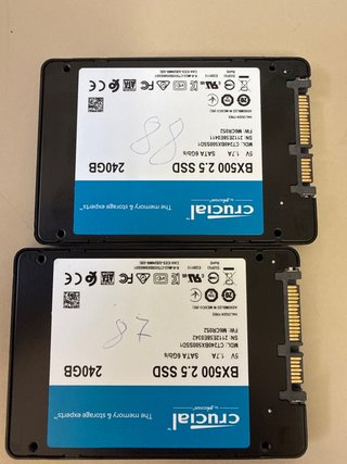 2x SSD Crucial BX500 240GB SATA