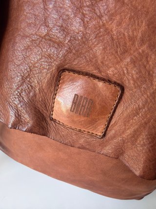 Mochila de piel marca Biba