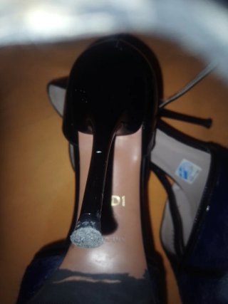 Zapatos de tacón Lodie negros y azules