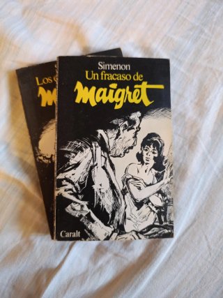 2 Libros de "Las novelas de Maigret"