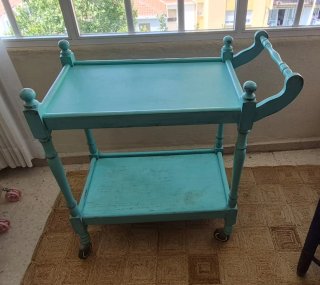 Mesa camarera azul vintage