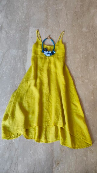Abito midi in lino giallo taglia L